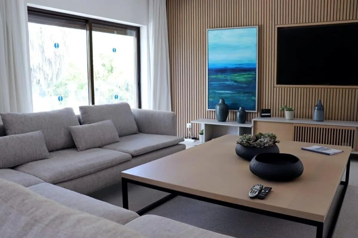 Villa Hibiscus, Great Location In Vilamoura, Lush Green Lawns And Garden Quarteira Portugal