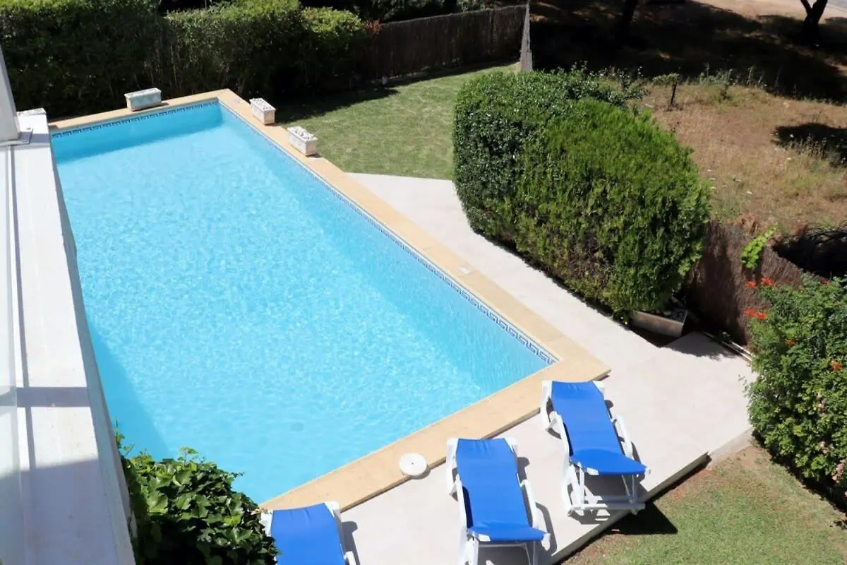 Villa Hibiscus, Great Location In Vilamoura, Lush Green Lawns And Garden Quarteira 0*,  Portugal