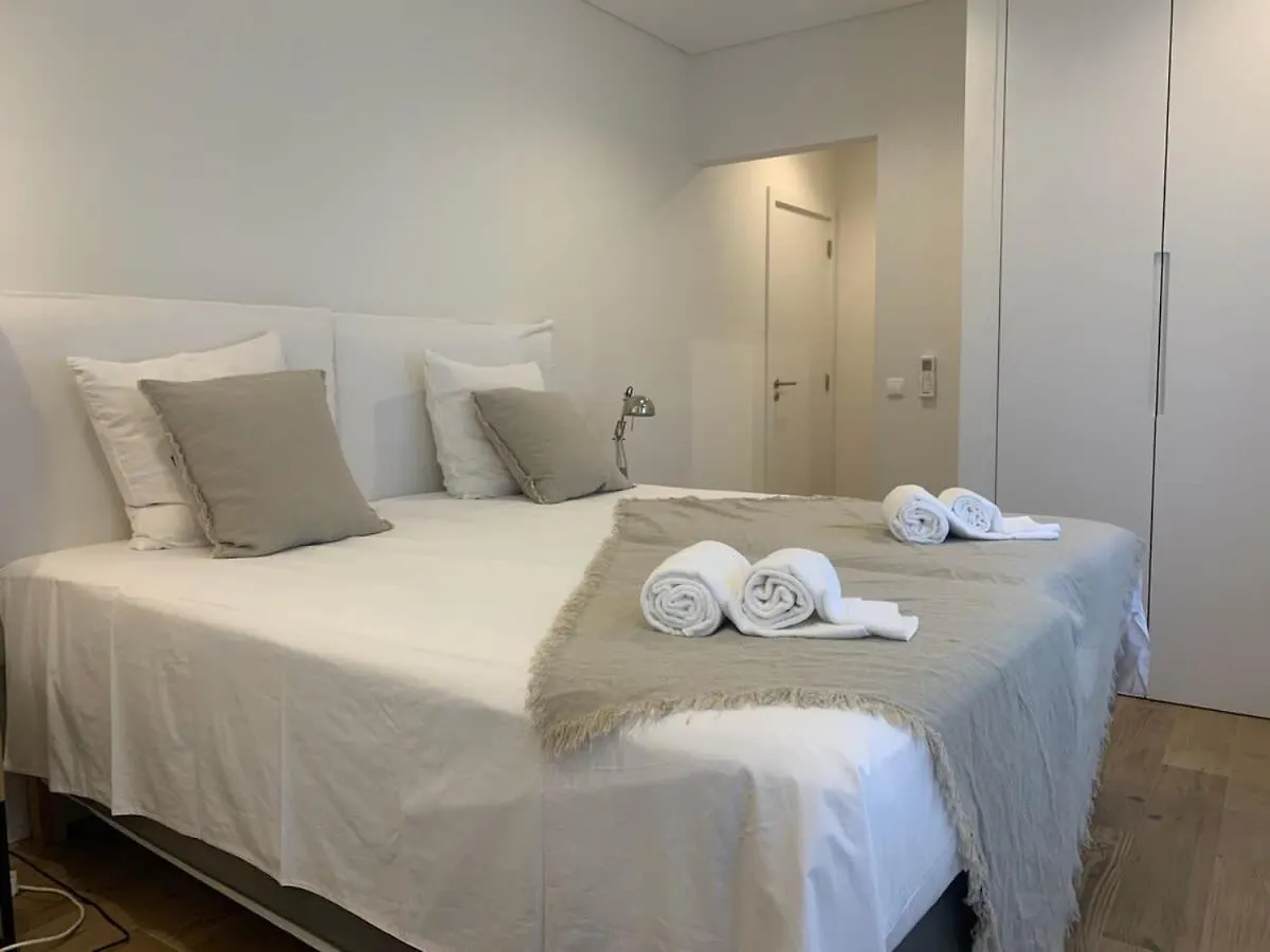 Holiday home Villa Hibiscus, Great Location In Vilamoura, Lush Green Lawns And Garden Quarteira Portugal