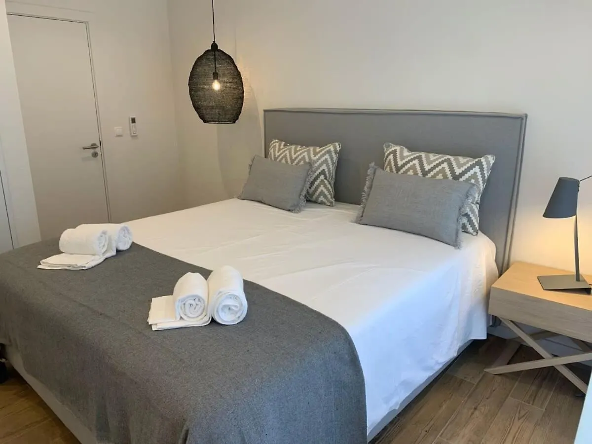 Villa Hibiscus, Great Location In Vilamoura, Lush Green Lawns And Garden Quarteira Portugal